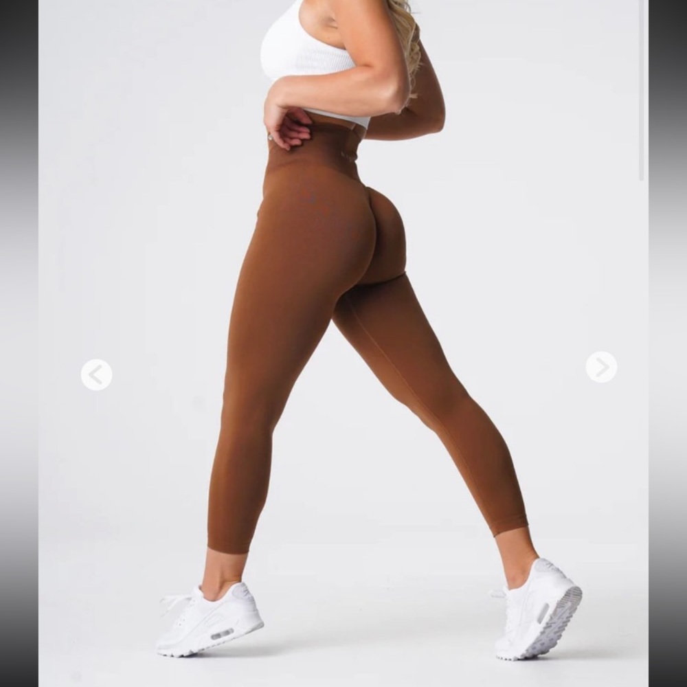 SOLD NVGTN Seamless Contour
Leggings